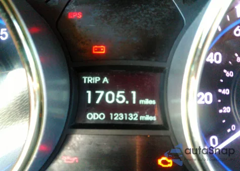 2013 Hyundai Sonata Gls z USA, uszkodzony, nr VIN 5NPEB4AC3DH547966